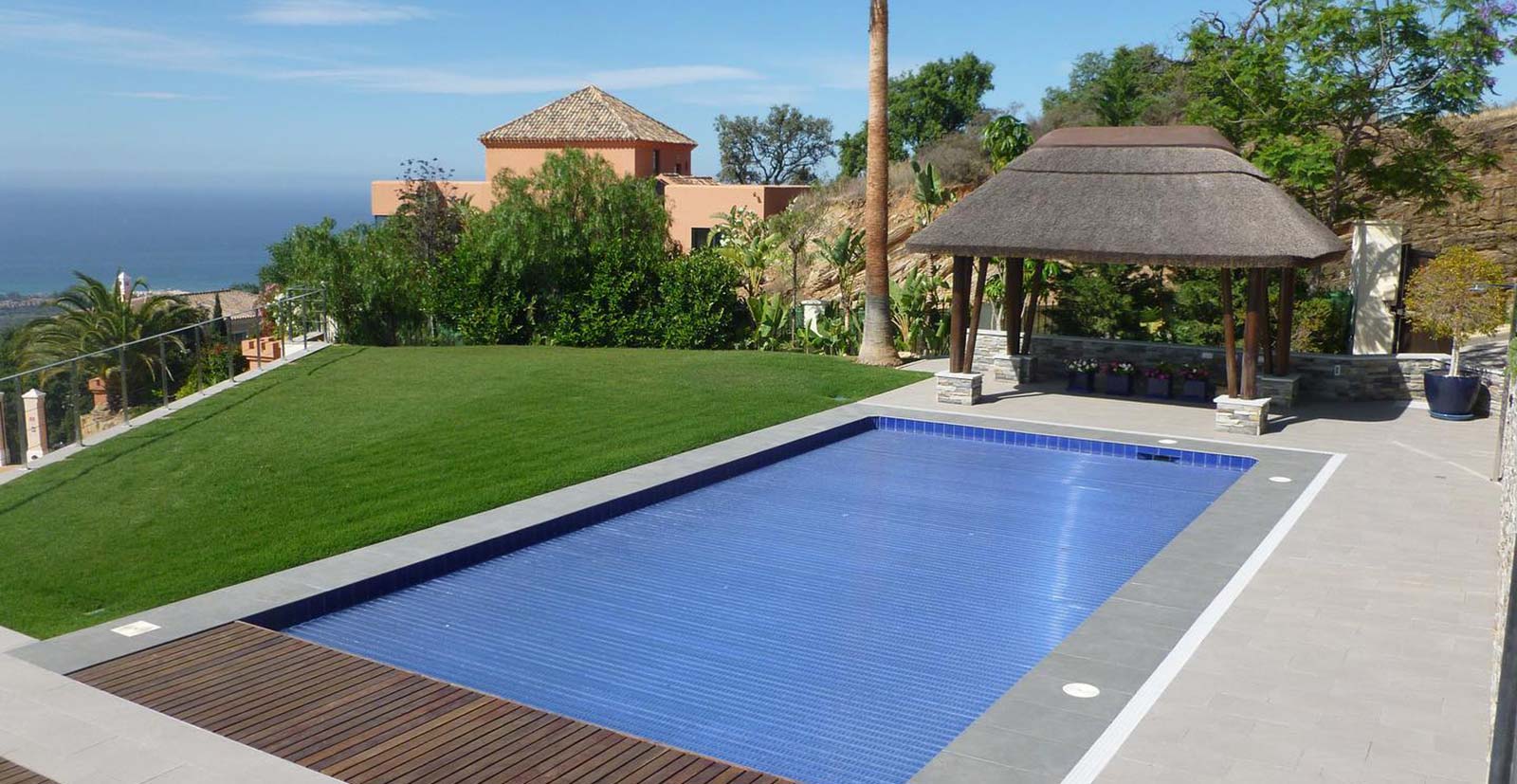 outdoor swimming pool constructed in marbella